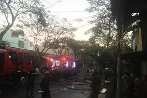 Ngôi nhà vắng chủ cháy rụi trong ngày Thần Tài