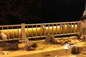  Hai người tử vong trên cầu Gò Công quận 9