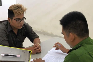 Nhóm cướp chặn phụ nữ lấy xe SH ở quận 7