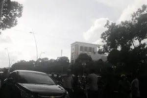 Tài xế grabcar bị tấn công cướp tài sản trong đêm