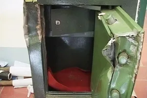 Trộm đột nhập lấy 100 lượng vàng, kim cương ở Bình Chánh