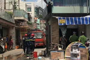 Rò gas khi thay bình, 1 người bỏng nặng