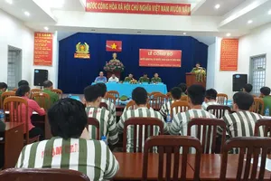 TP.HCM: Hàng chục phạm nhân được tha tù trước thời hạn