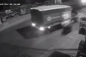 Thực hư thông tin cướp giật lao vào xe tải tử vong ở Tân Phú