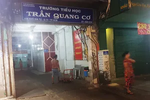 Quận 10: Phụ huynh vào trường đánh nhau, hiệu phó bị thương