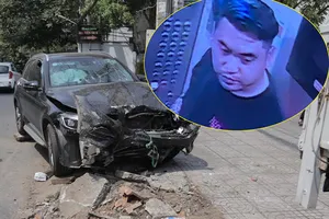 Bắt tạm giam tài xế tông nữ tiếp viên hàng không và GrabBike