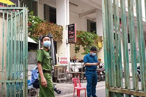 Chung cư Hòa Bình nội bất xuất, ngoại bất nhập vì ca COVID-19