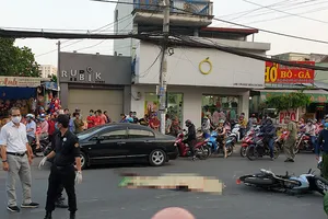 Va chạm xe tải, cô gái trẻ chết thảm trên đường về nhà