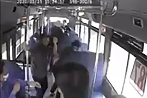 Hung thủ sát hại nhân viên xe bus đang bị giám sát ở bệnh viện