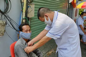 Lượng người qua cửa ngõ miền Tây giảm 80% trong dịch COVID