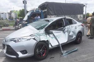 Tai nạn liên hoàn, 5 người bị thương ở Bình Tân