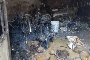 Vụ phóng hỏa chết 3 người: Camera ghi hình người châm lửa