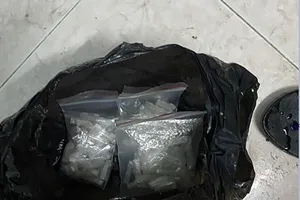 Mang ma túy lên khu phố Tây bán thì gặp công an