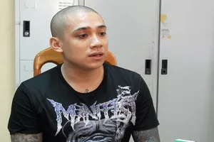 Kẻ khởi xướng băng ‘áo cam’ hối hận, kêu đồng phạm đầu thú