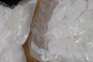 Mua 1kg ma túy đá 'sang tay' lấy lời 5 triệu đồng