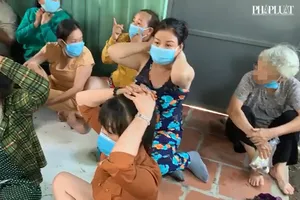 Đột kích sòng bạc quý bà đầy tiền án tiền sự ở Củ Chi