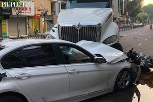 Container tông nhiều người bị thương ở quận 10