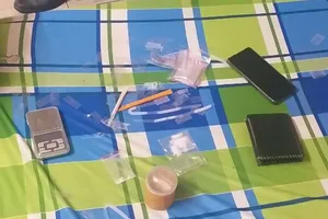 Thuê nhà nghỉ để mua bán ma túy thì bị công an bắt