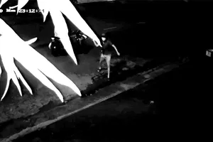 Phòng Gym của Duy Nguyễn bị tạt mắm tôm