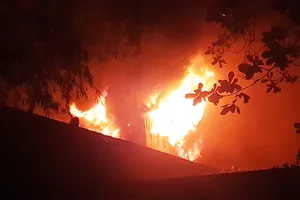 Toàn cảnh vụ cháy lớn ở Hóc Môn