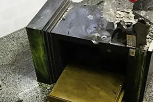 Công an kết luận vụ đục két sắt trộm vàng, kim cương… ở Nhà Bè