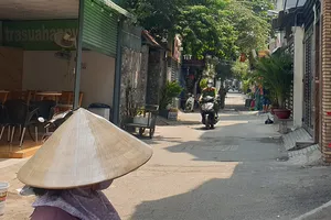 Đến trưa cùng ngày, công an đã hoàn tất công tác khám nghiệm hiện trường, điều tra làm rõ vụ việc. Ảnh: NT