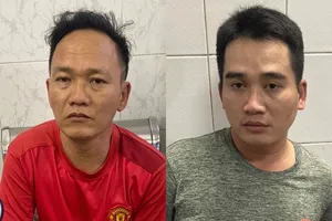 Mải mê tâm sự trong công viên, trộm cuỗm ba lô vẫn không biết