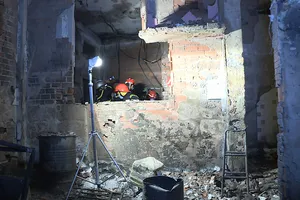 Người sống sót trong vụ cháy ở quận 11 khai gì với công an