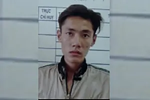 Công an truy tìm thanh niên đâm 3 người bị thương ở Bình Tân