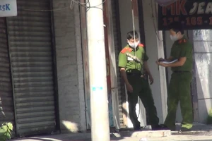 Cháy ki ốt vé số ở quận Tân Phú