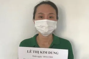 Lợi dụng “quan hệ cá nhân” để tiêm vaccine dịch vụ từ 2 đến 4 triệu/ suất