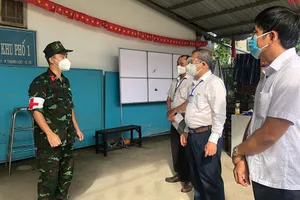 11 đoàn cán bộ thăm 30 trạm y tế lưu động ở quận 12