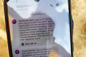11 người tạo tin nhắn giả để được tiêm vaccine COVID-19