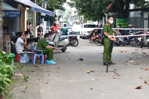 Nghi án nghịch tử ngáo đá sát hại cha mẹ ở quận 12