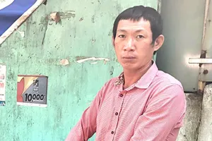 Cặp đôi trộm xe máy của người chở bình oxy ở Bình Tân sa lưới