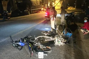 Tìm thân nhân 1 phụ nữ đi xe đạp bị tông tử vong ở quận 12