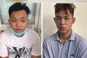 Công an đã bắt được 2 kẻ cướp giật khiến cô gái té xỉu ở khu K300