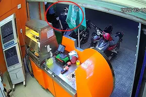 Mới mua xe Winner được hai tháng, trộm bẻ khóa lấy mất trong vài giây