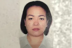 Truy nã 1 phụ nữ cùng ‘trai Tây’ giăng bẫy lừa trên mạng