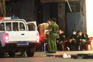 Bà Đinh Lan tố chủ 2 kênh là Điền Võ Vlog và Chuyện Đời Thường lên công an