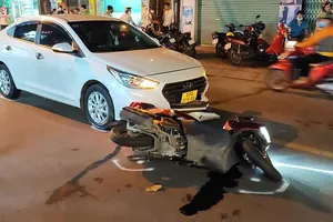 TP.HCM: Thanh niên nghi đuổi cướp, gặp tai nạn tử vong