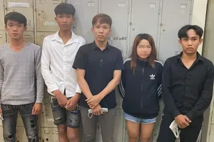 Ăn nhậu rồi mâu thuẫn với bàn kế, rút dao đâm chết người