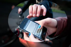 Công an tìm nhân chứng vụ 1 người Ấn Độ bị giật điện thoại ở TP.HCM