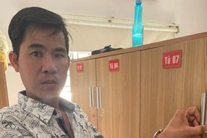 Đi massage, hai khách nam bị cuỗm hàng chục triệu đồng