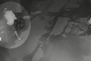 Trộm phá 4 ổ khóa, 'khoắng' sạch tài sản hàng chục triệu ở xưởng mộc