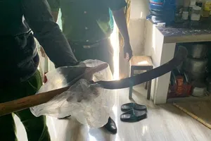 Công an đang tìm cây rựa dài hơn 1m của Minh ‘lửa’