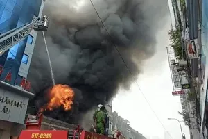 Công an thông tin vụ cháy ở quán bar Distrist K, quận 1
