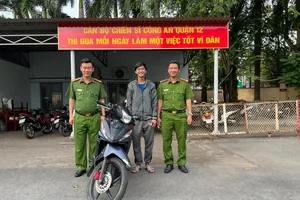 Tài xế GoJek bị đánh, cướp xe trong đêm ở quận 12