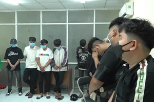 ‘Đi bão’, đua xe Mùng 1 Tết, 4 thanh niên bị khởi tố