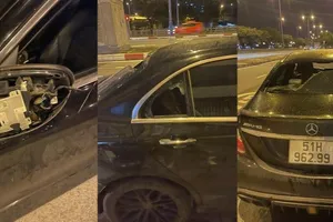 Vụ đập phá xe Mercedes ở quận 5: Đang chờ kết quả định giá